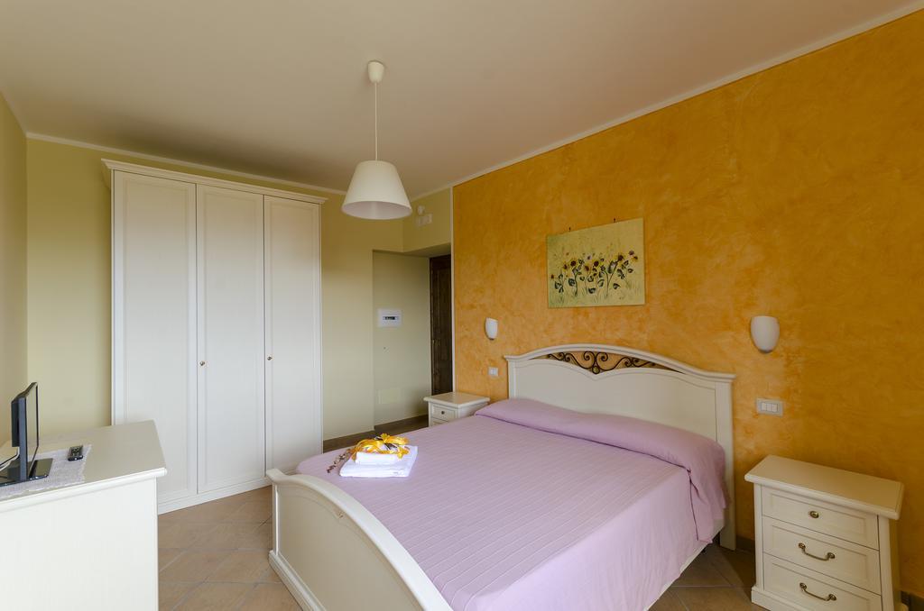 Al Casale Dei Nonni Bed and Breakfast Laureana Cilento Exteriör bild