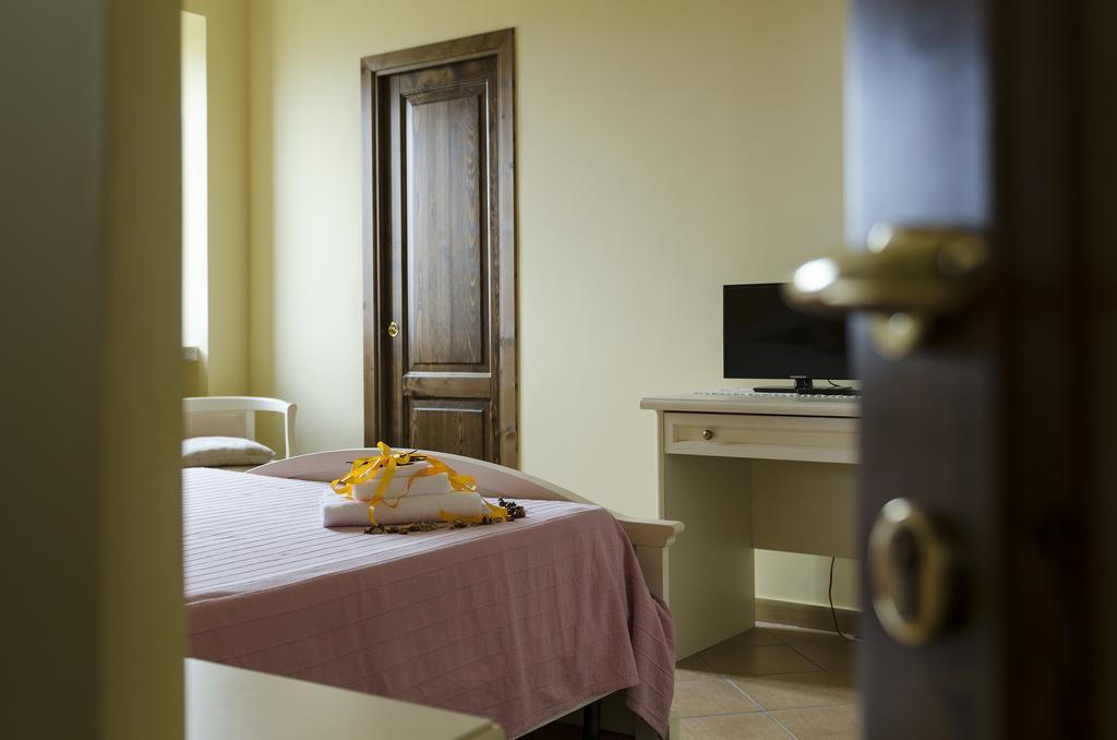 Al Casale Dei Nonni Bed and Breakfast Laureana Cilento Exteriör bild