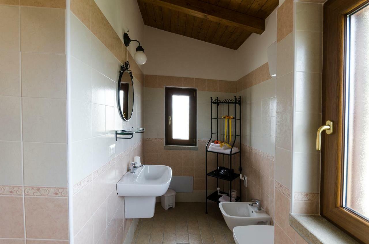 Al Casale Dei Nonni Bed and Breakfast Laureana Cilento Exteriör bild